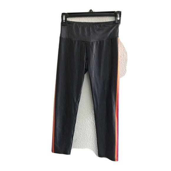 Goldsheep Women Black Striped Crop High Waist Leggings XS Rainbow  Stretch USA - Picture 1 of 7